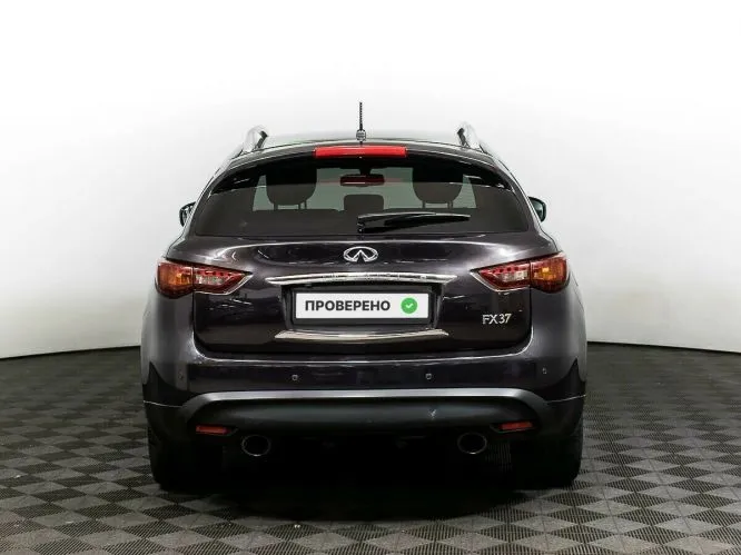 Infiniti