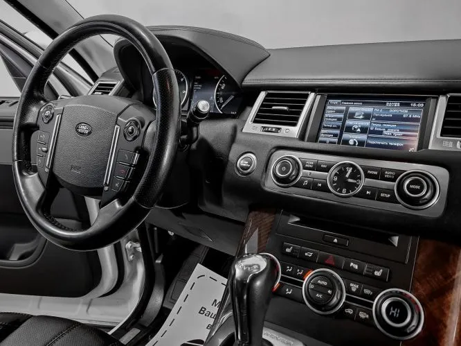Land Rover