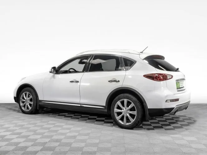 Infiniti