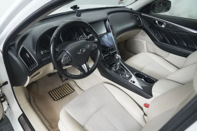 Infiniti