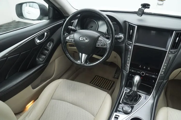 Infiniti