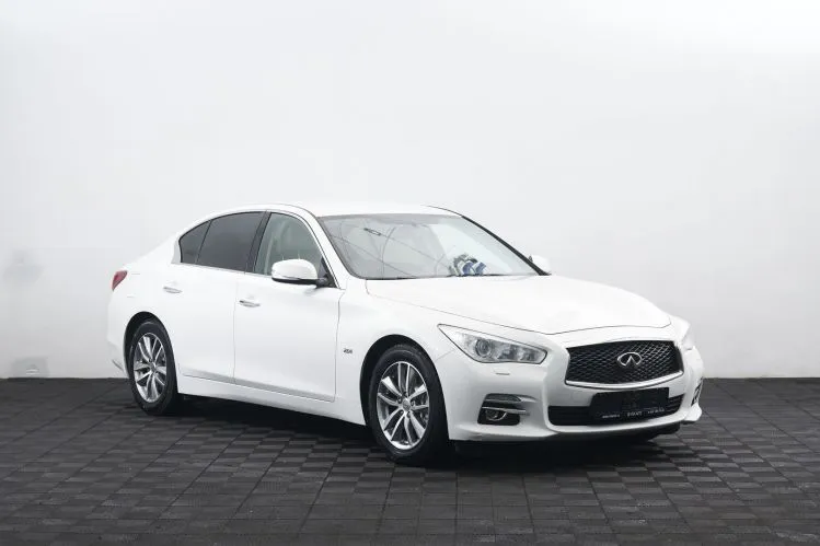 Infiniti